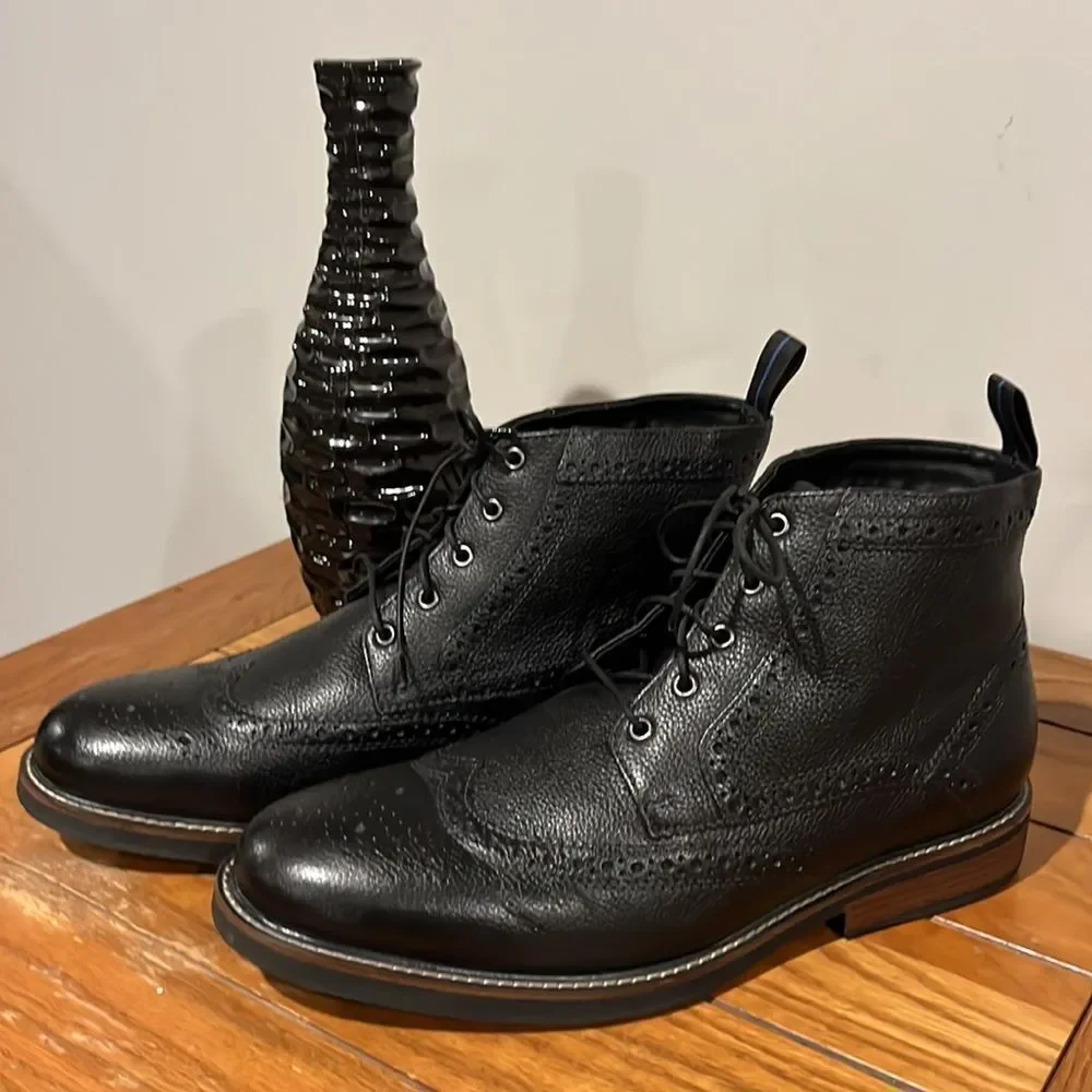 EUC Nunn Bush Odell Wingtip Chukka Black Boot Size 10.5W.